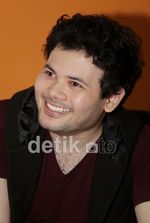 Ridho Rhoma Si Pujangga Dangdut