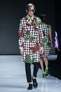 Lie Sang Bong Indonesia Today, The World Tomorrow. Jakarta Fashion Week 2013 at Plaza Senayan. Jakarta. [Foto: Mohammad Abduh/Wolipop]