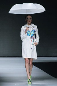 Lie Sang Bong Indonesia Today, The World Tomorrow. Jakarta Fashion Week 2013 at Plaza Senayan. Jakarta. [Foto: Mohammad Abduh/Wolipop]