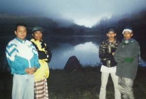 Sekali melangkah sampai Mahameru