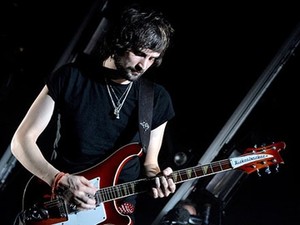 Kasabian Bantah Kabar Buat Soundtrack The Snowman