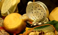 Paling banyak terjaring sweeping barang bawaan kabin adalah peralatan memasak.