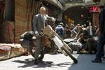 Aksi Daniel Craig di Skyfall
