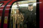 Aksi Daniel Craig di Skyfall