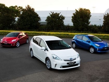 1 Juta Mobil Hybrid Toyota Terjual dalam 10 Bulan