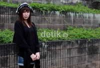 Ia berperan sebagai Hime seorang gadis yang suka berkunjung ke kuburan.