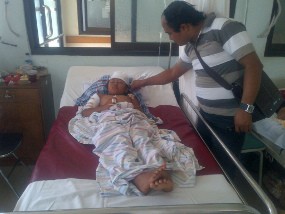Stres Berat, Seorang Bapak Nyaris Bunuh Anaknya