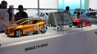 Garis desain mobil ini pun dikatakan akan bisa ditemui di mobil-mobil produksi Nissan di masa depan.