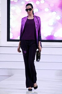 Asmirandah Manja Gazia Glitz & Glam. Jakarta Fashion Week 2013 at Plaza Senayan. Jakarta. [Foto: Mohammad Abduh/Wolipop]