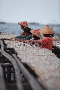 Sedikitnya hingga kini, kebutuhan akan ikan asin meningkat dengan range 4 ton perhari.
