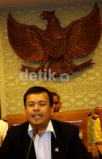 Bantah Palak BUMN, Ikhlas El Qudsi Somasi Dahlan Iskan