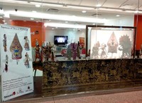 Pameran wayang ini digagas oleh grup kesenian Indonesia yang berada di Mexico City, yang bernama Indra Swara. Di akhir tahun grup ini juga akan menggelar pameran kebudayaan Indonesia di mal terbesar di Meksiko. (Dok. Fitra Ismu Kusumo).