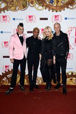 Parade Artis di Red Carpet di MTV EMA 2012