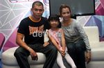 Chris John & Keluarganya