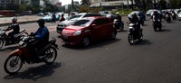 Kegiatan Mirage Eco-Smart Drive diikuti oleh 27 orang peserta yang merupakan perwakilan dari 13 Mitsubishi Passenger Car dealer yang ada di Jakarta dan Bandung yang terbagi dalam 9 team dengan 9 unit Mitsubishi Mirage. (dok KTB)