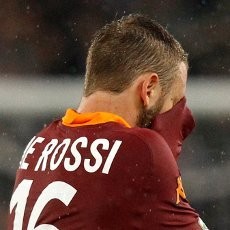 Hadapi Prancis, Italia Tinggalkan De Rossi