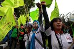 Ratusan Buruh Kembali Berdemo di Balai Kota
