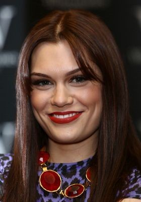 Robbie Williams Yakin Karier Jessie J Segera Berakhir