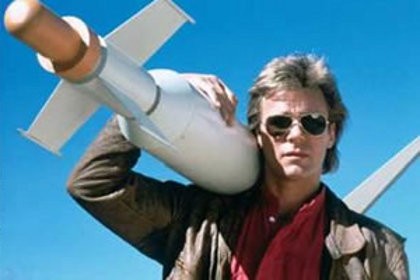 Sutradara SAW Dilirik untuk Arahkan MacGyver