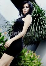 Pose Seksi Yeyen Lydia