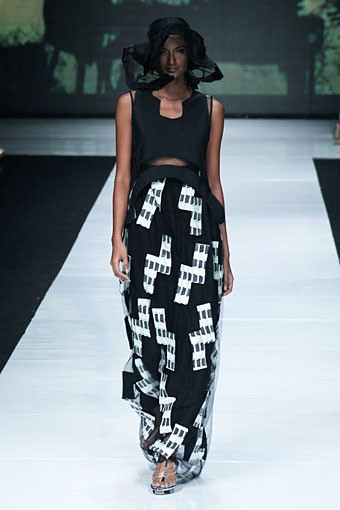 Oscar Lawalata Koleksi Couture. Jakarta Fashion Week 2013 at Plaza Senayan. Jakarta. [Foto: Mohammad Abduh/Wolipop]