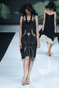 Oscar Lawalata Koleksi Couture. Jakarta Fashion Week 2013 at Plaza Senayan. Jakarta. [Foto: Mohammad Abduh/Wolipop]