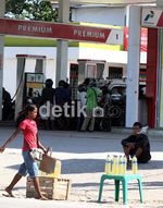 Mahalnya Bensin di Sumba Barat Daya