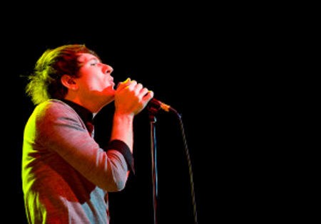 Histeris Bertemu Owl City Jelang Konser