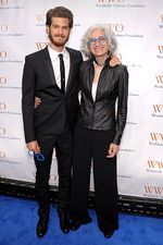 Wajah Brewokan Andrew Garfield