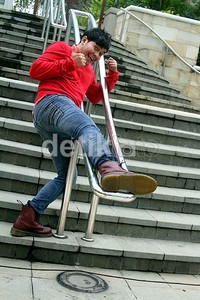 MC handal itu menunjukkan wajah cerianya. Gusmun/detikHot.