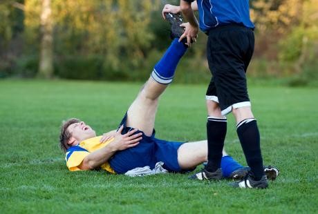 Jangankan Orang Biasa, Atlet Profesional pun Butuh Tukang Pijat