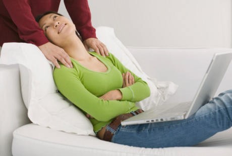 Pijat Sensual, Teknik Kobarkan Gairah Bercinta