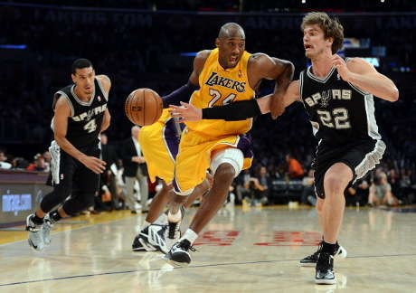 Masih Tunggu DAntoni, Lakers Dikalahkan Spurs