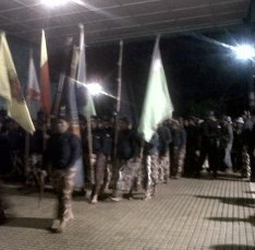 Malam 1 Syuro, Ribuan Warga Gelar Ritual Mubeng Beteng