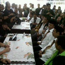 Pasangan Ganteng Gatot-Tengku Erry Mendaftar ke KPU Sumut