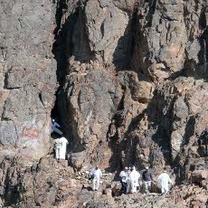 Gua Uhud, Tempat Nabi Bersembunyi Tetap Wangi Meski Ditimbun Kotoran