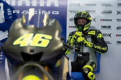 Rossi Gembira dengan Yamaha, Kecewa Terhadap Cuaca