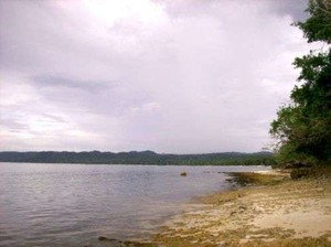 G-Land, Pantai dengan Kombinasi Tiga Warna di Banyuwangi