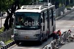 Separator Busway Ditinggikan