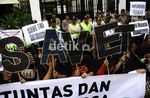 Migrant Care Demo Kedubes Malaysia