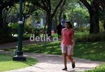 Asyiknya Berolahraga di Taman Jogging