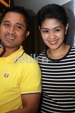 Lukman Sardi Ajak Keluarga ke Mal