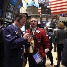 Wall Street Menghijau di Akhir Pekan