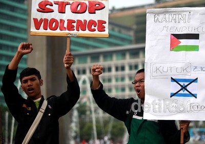 Aksi Mengecam Serangan Israel ke Palestina