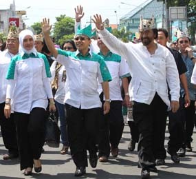 Surya Paloh Berharap Sengketa Tambang Emas di Banyuwangi Tuntas