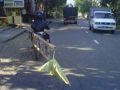 Tangga Berjalan 50 Km/Jam