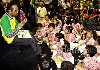 Ketua KPK Mendongeng di Depan Anak-anak TK