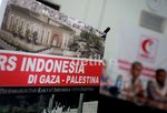 Relawan Indonesia Bertahan di Jalur Gaza