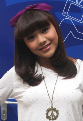 Aurel Rajin Gonta-ganti Gaya Rambut Agar Tak Bosan