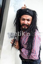 Ketika Limbad Bergaya Imut